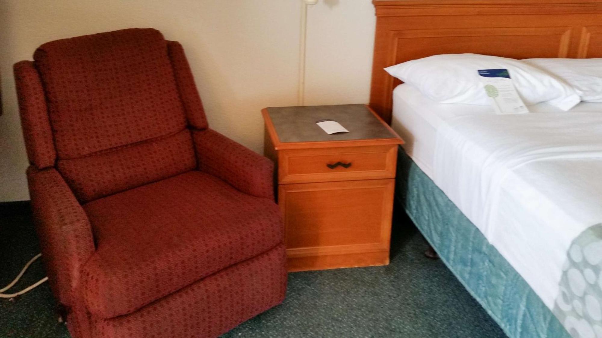 Motel 6-Monroe, La Kültér fotó